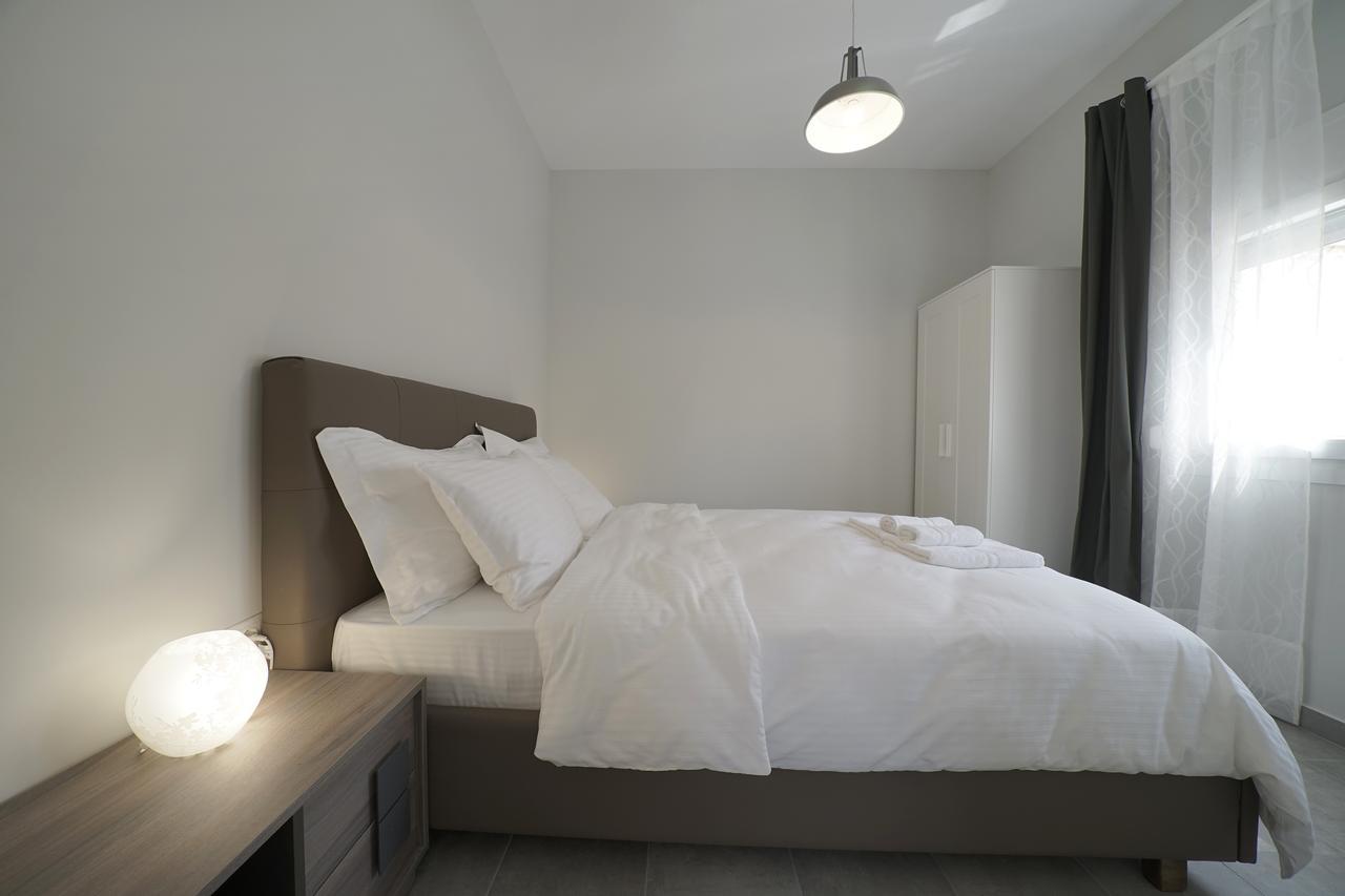 Ifigenia Apartments Keramotí Kültér fotó
